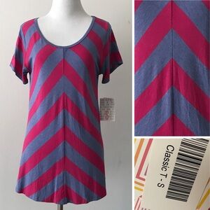 LuLaRoe Classic T size S small chevron pink blue stripe NWT NEW tee shirt top